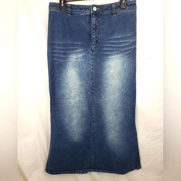 No Boundaries Blue Jean Faded Maxi Skirt Sz 11 - Picture 1 of 8